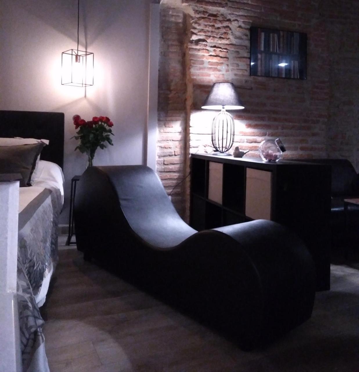 La Suite Romantique Avec Jacuzzi Au Coeur De Perpignan Eksteriør bilde